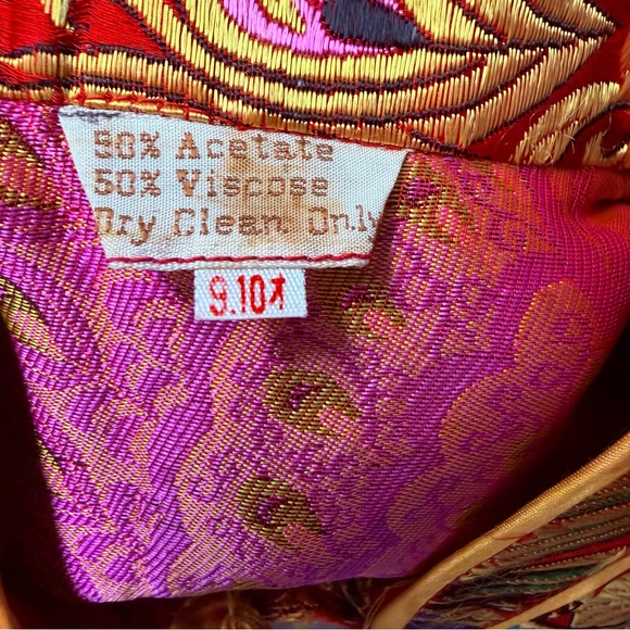 Red Embroidered Kimono Jacket - Picture 15 of 15